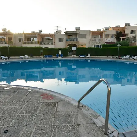 Santa Barbara Sun City, Luxury, 110Sqm,3 Rooms Apartmán Lemesos