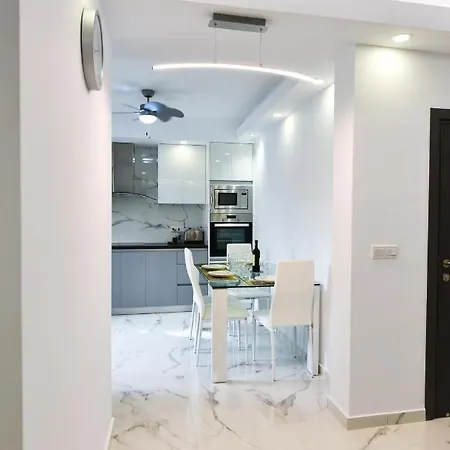 Santa Barbara Sun City, Luxury, 110Sqm,3 Rooms Appartamento *