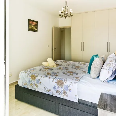 Appartamento Santa Barbara Sun City, Luxury, 110Sqm,3 Rooms *